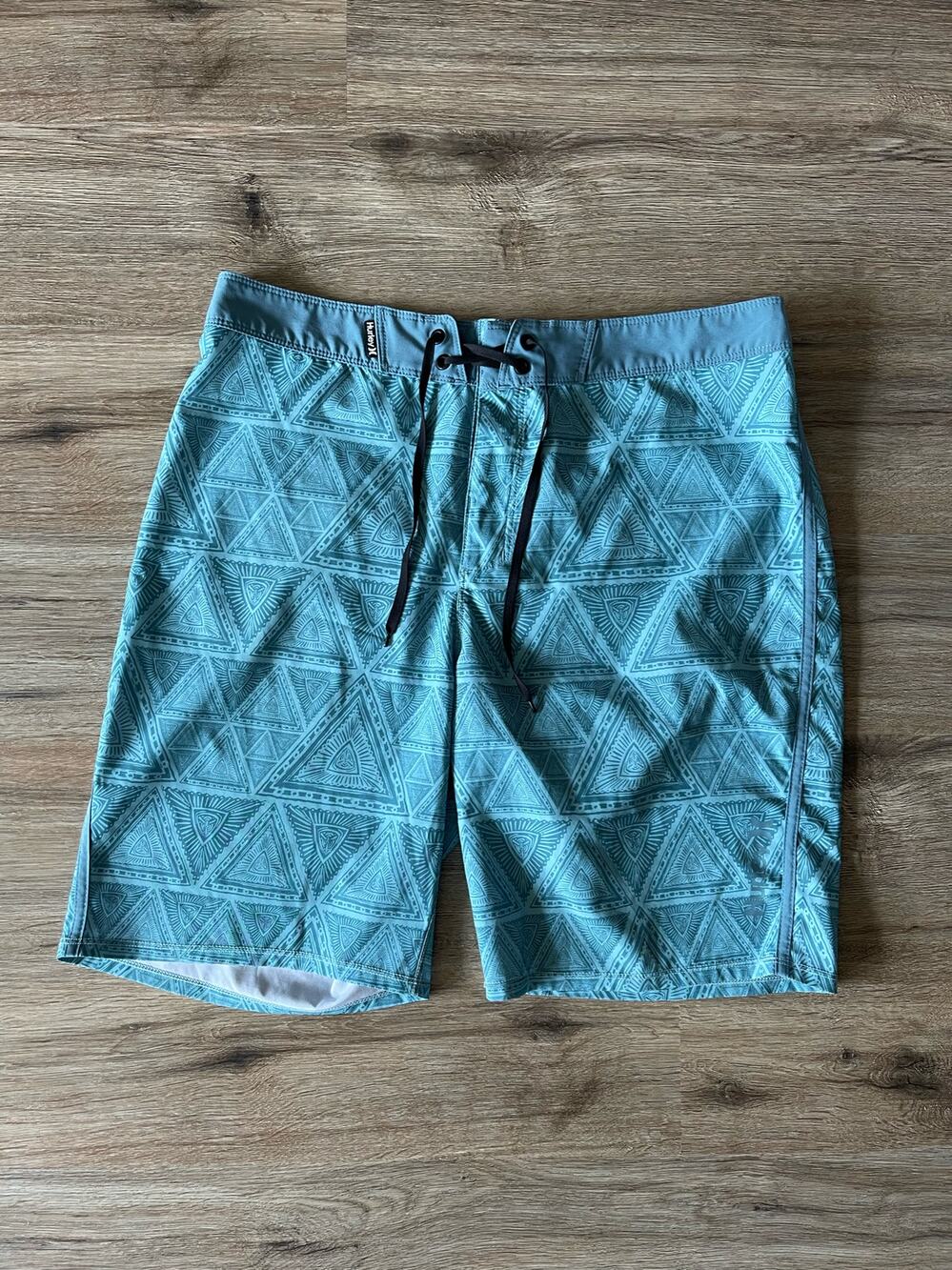 Hurley Blue Phantom Board Shorts Size 32